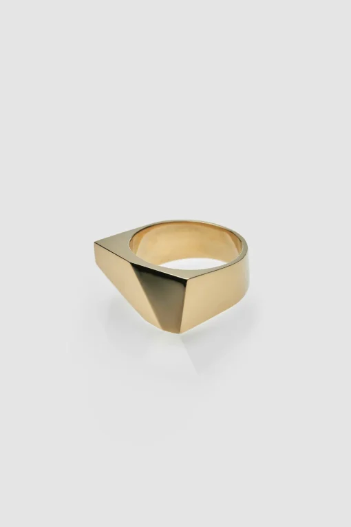 Oscar Ring